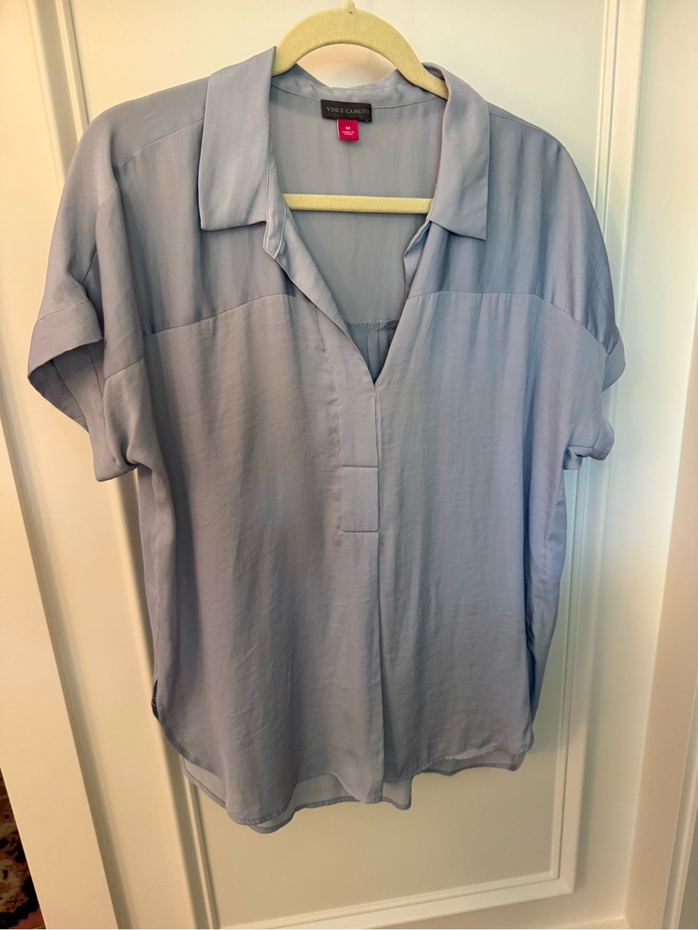 Vince Camuto Light Lavender Short Sleeve V-Neck Blouse